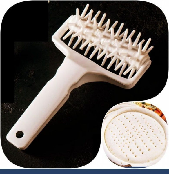 Кондитерский ролик для теста и дырочек для пиццы 10 см Кондитерский ролик для теста и дырочек для пиццы 10 см