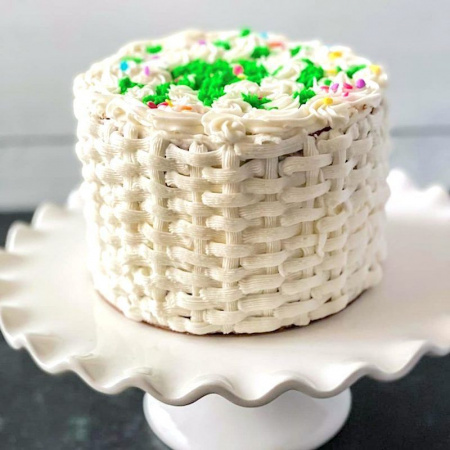 Кондитерская насадка 98 Tulip™ лента с зубчиками ракушка (Shell Basketweave) малая, прорезь 10 мм Кондитерская насадка 98 Tulip™ лента с зубчиками ракушка (Shell Basketweave) малая, прорезь 10 мм